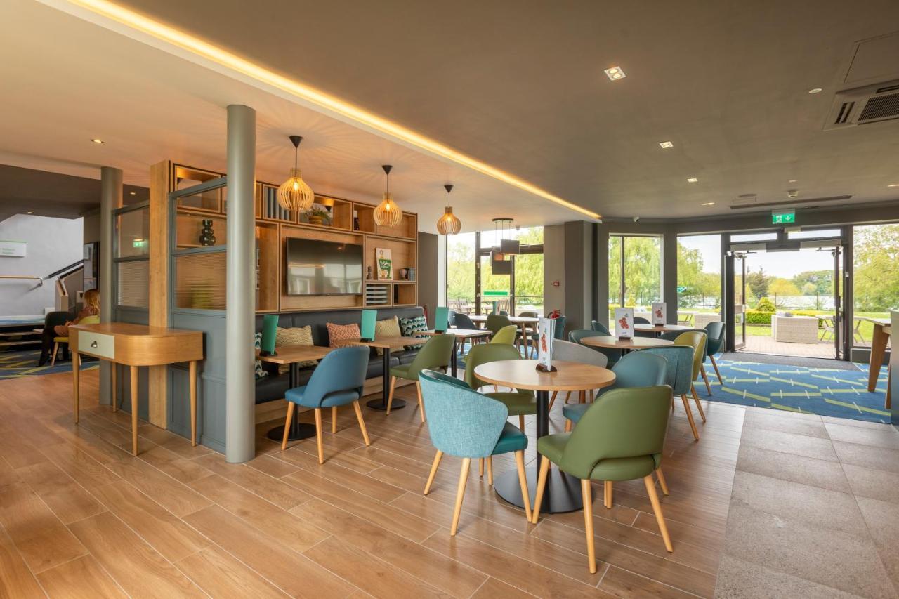 Holiday Inn Basildon By Ihg מראה חיצוני תמונה