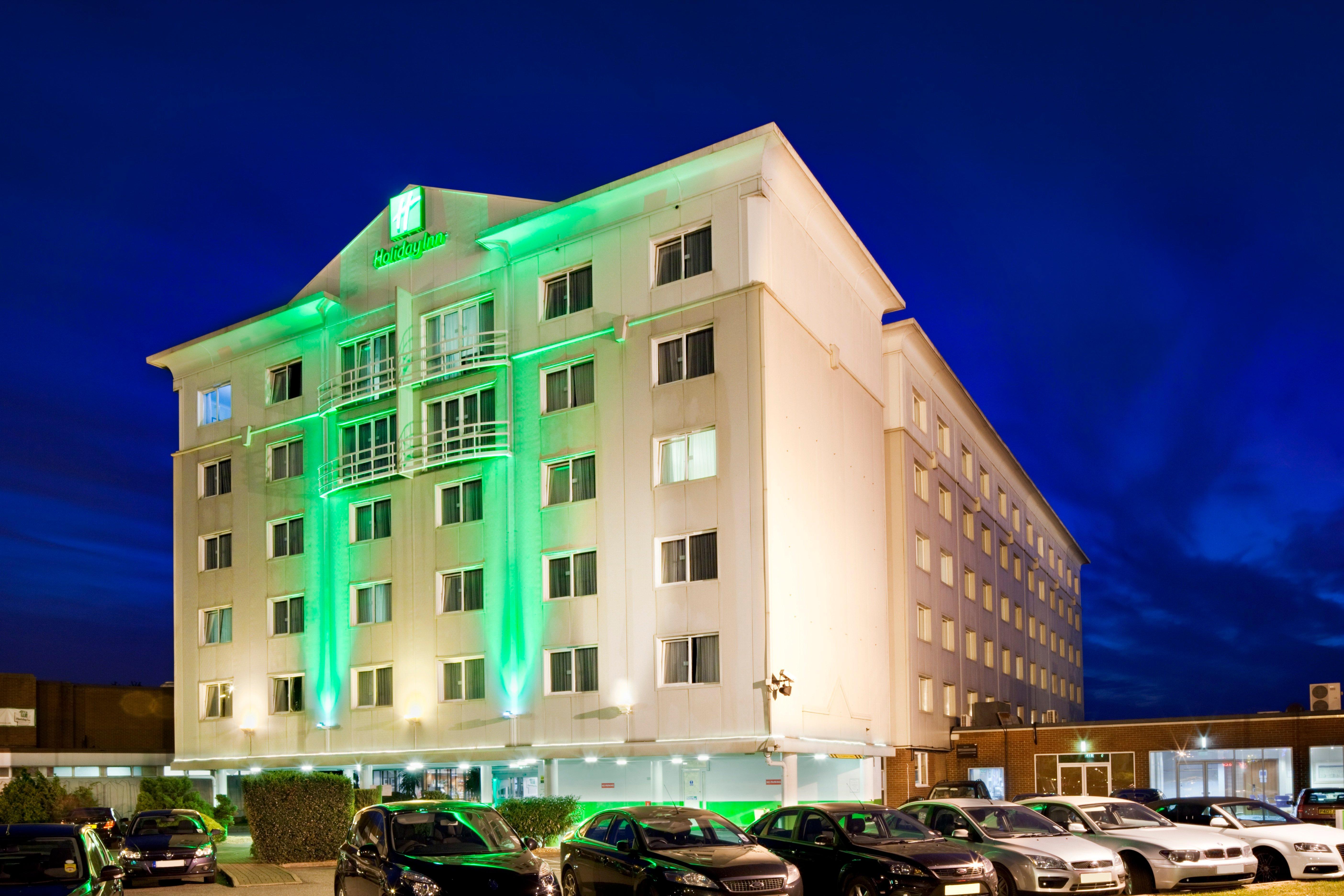 Holiday Inn Basildon By Ihg מראה חיצוני תמונה